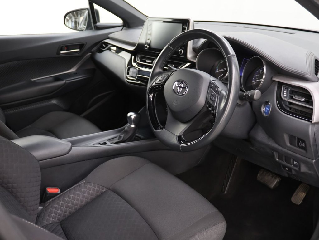 Used Toyota C-HR 2022 for sale - 76385891: Photo 10