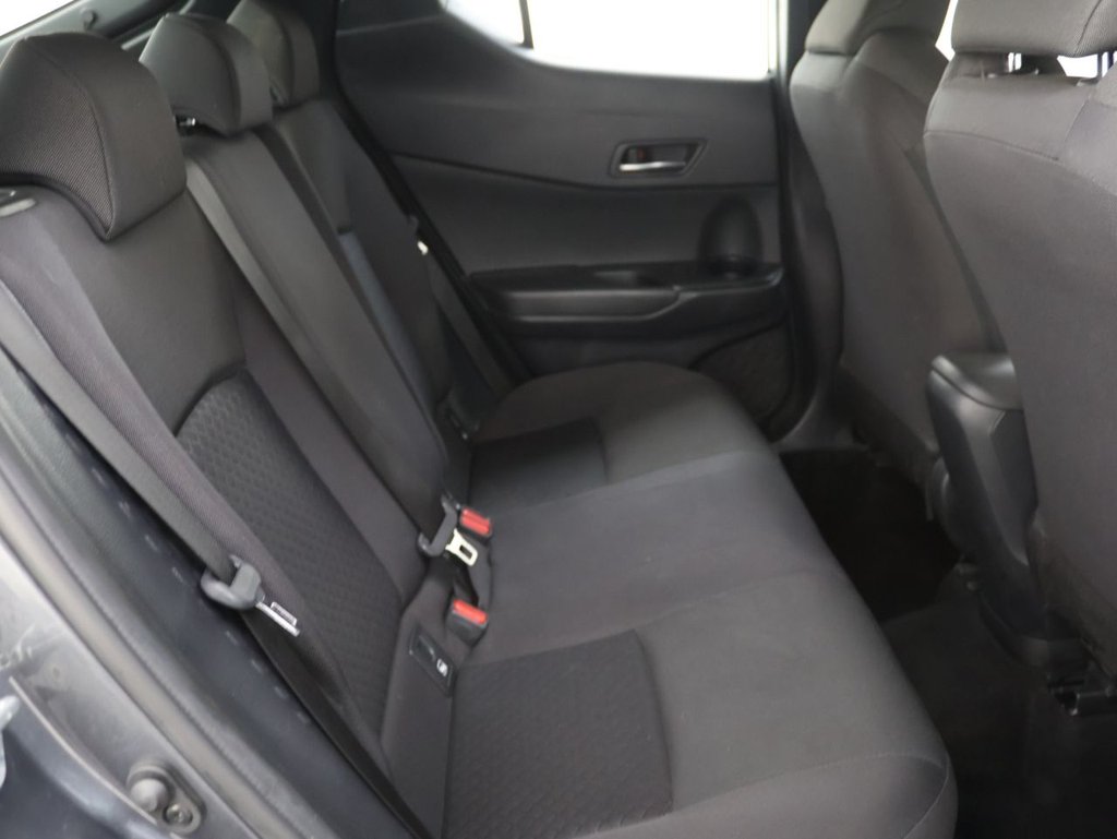 Used Toyota C-HR 2022 for sale - 76385891: Photo 16