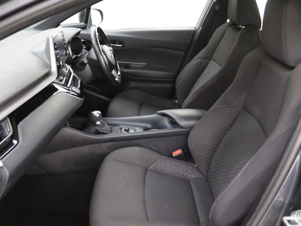 Used Toyota C-HR 2022 for sale - 76385891: Photo 21