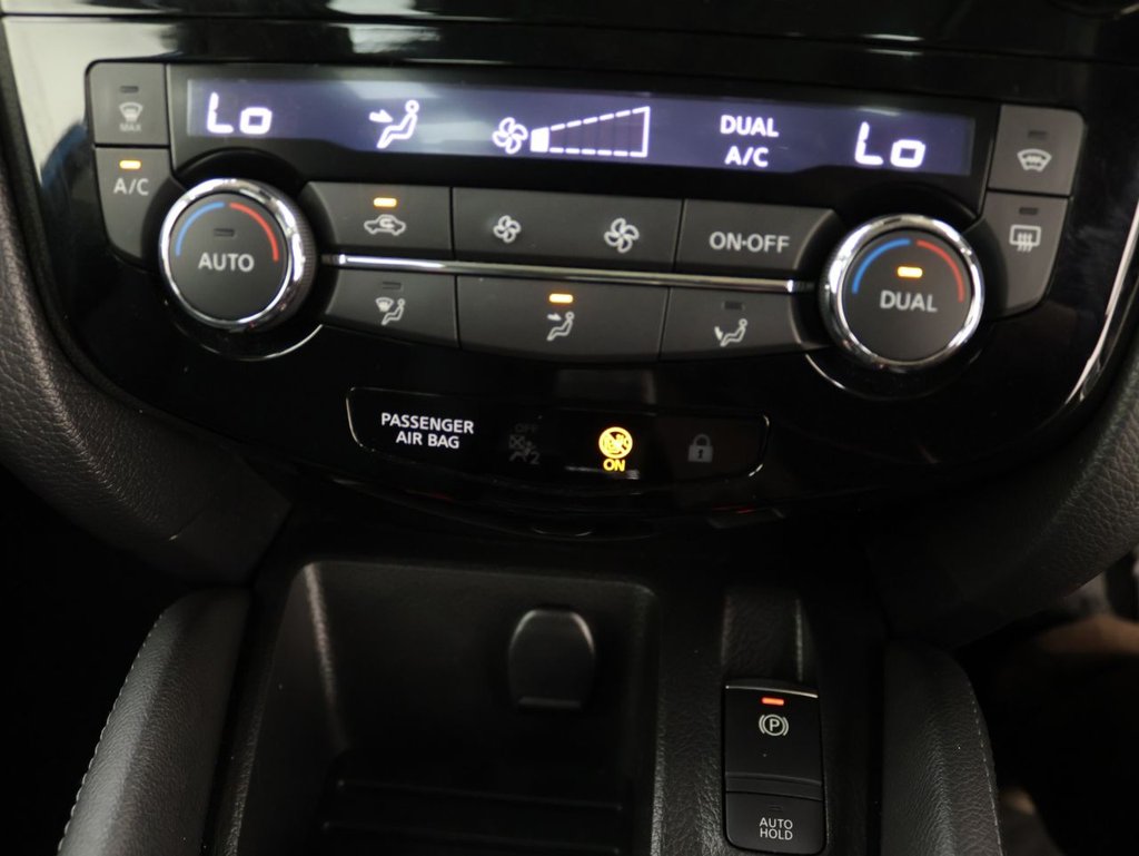 Used Nissan Qashqai 2018 for sale - 76301173: Photo 13