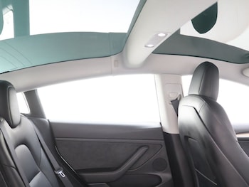 Used Tesla Model 3 2021 for sale - 79527644: Photo