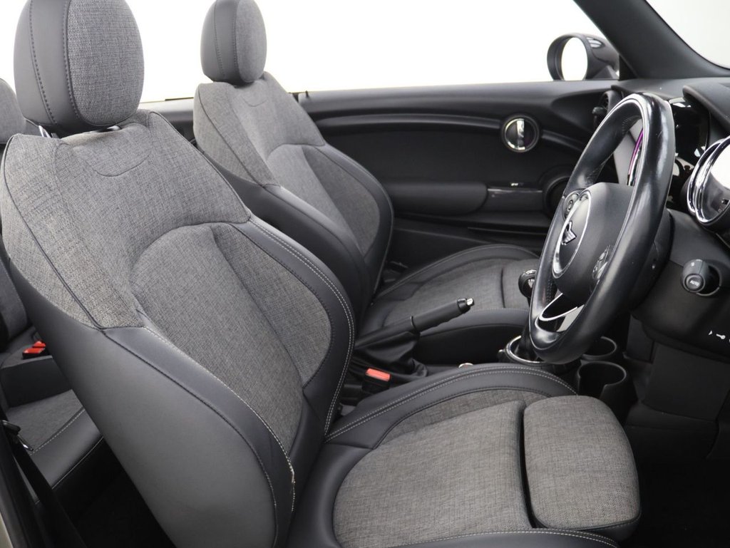 Used MINI Convertible 2016 for sale - 77967112: Photo 19