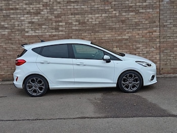 Used Ford Fiesta 2019 for sale - 76235939: Photo