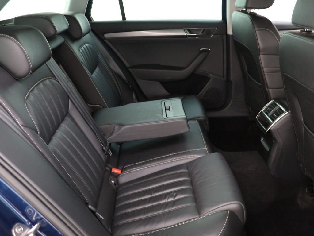 Used Skoda Superb 2021 for sale - 76820339: Photo 17