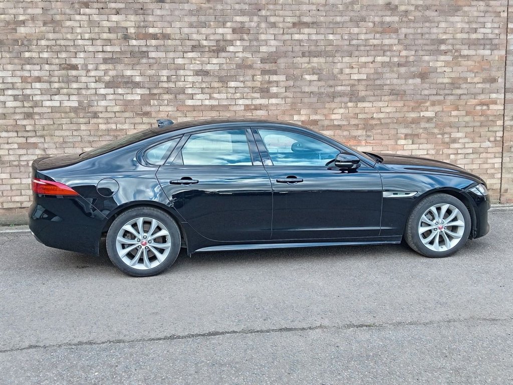 Used Jaguar XF 2019 for sale - 77048999: Photo 2