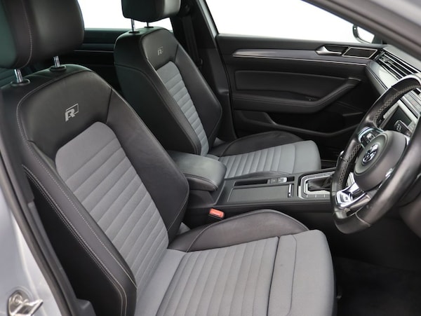 Used Volkswagen Passat 2017 for sale - 76301167: Photo 12