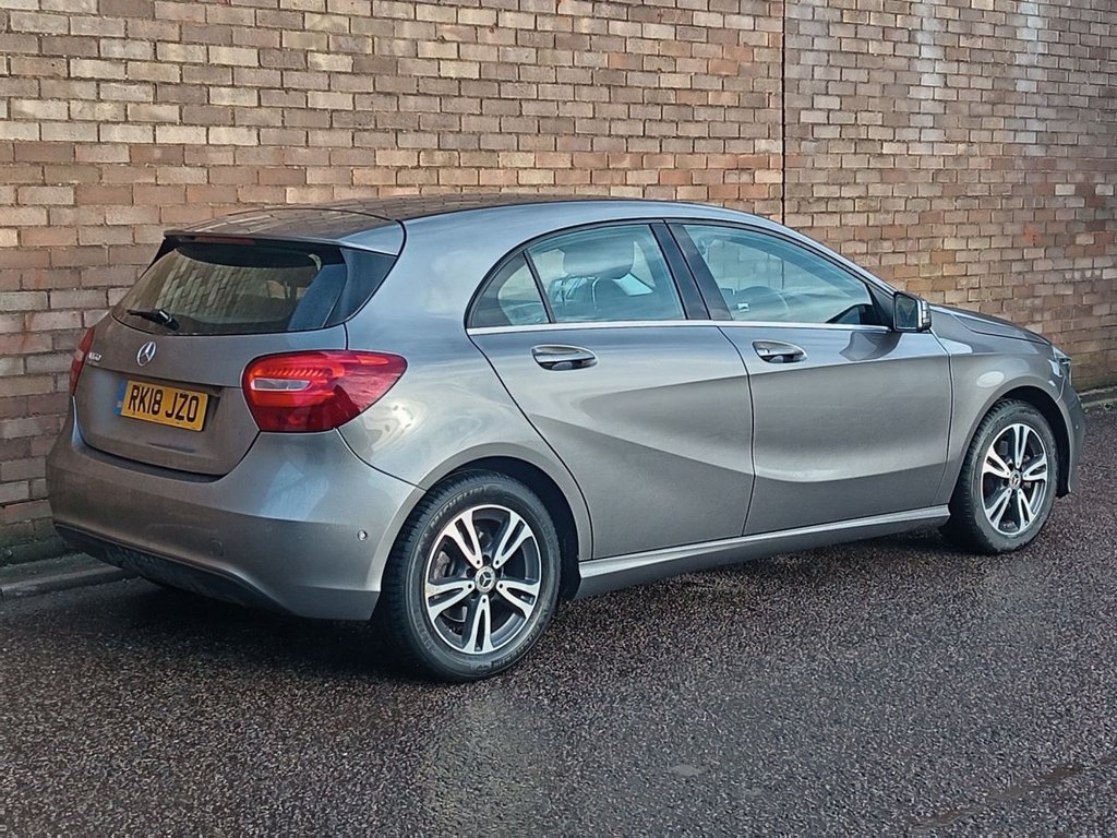 Used Mercedes-Benz A-Class 2018 for sale - 76848448: Photo 3