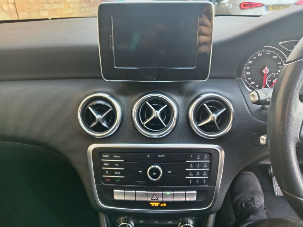 Used Mercedes-Benz A-Class 2018 for sale - 76848448: Photo 5