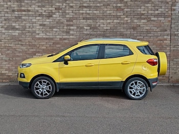 Used Ford Ecosport 2015 for sale - 78702399: Photo