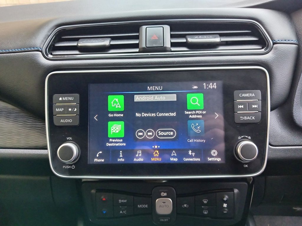 Used Nissan Leaf 2020 for sale - 76542105: Photo 10