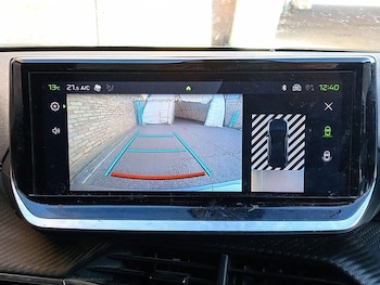 Used Peugeot 2008 2024 for sale - 76962267: Photo