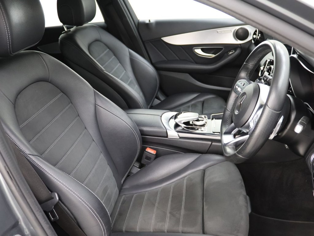Used Mercedes-Benz C Class 2019 for sale - 76505997: Photo 12