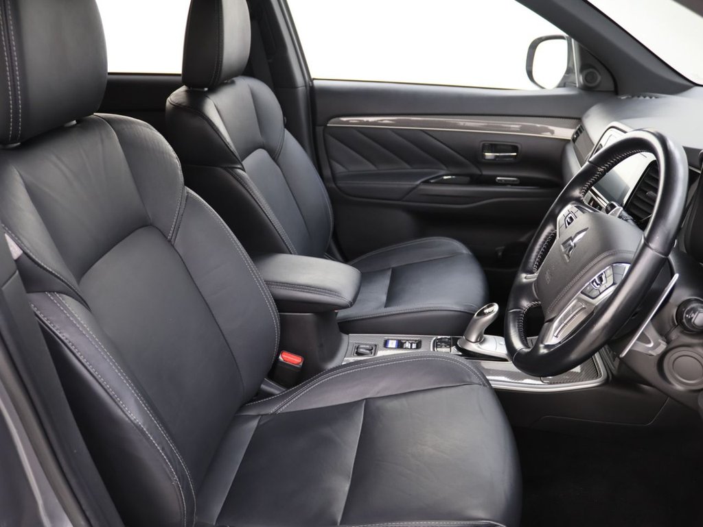 Used Mitsubishi Outlander 2019 for sale - 76535531: Photo 11