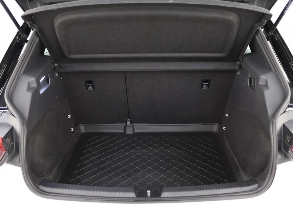 Used Volkswagen ID.3 2022 for sale - 76542205: Photo 25