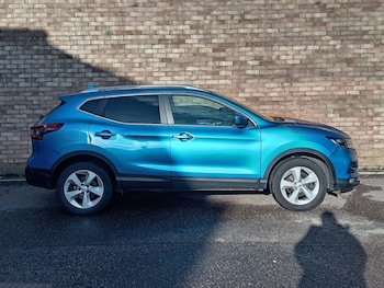 Used Nissan Qashqai 2017 for sale - 76856252: Photo