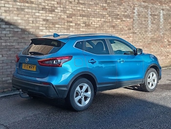 Used Nissan Qashqai 2017 for sale - 76856252: Photo