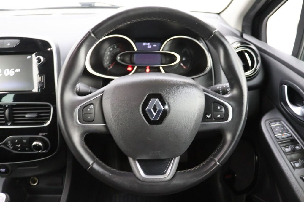 Used Renault Clio 2019 for sale - 77680347: Photo 21