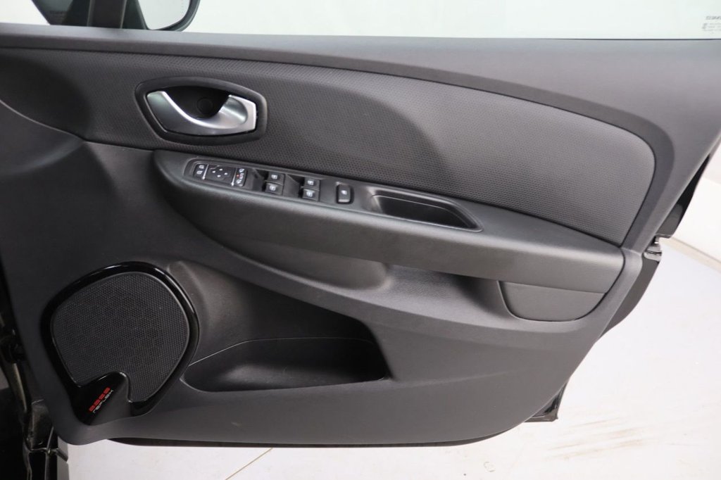 Used Renault Clio 2019 for sale - 77680347: Photo 26