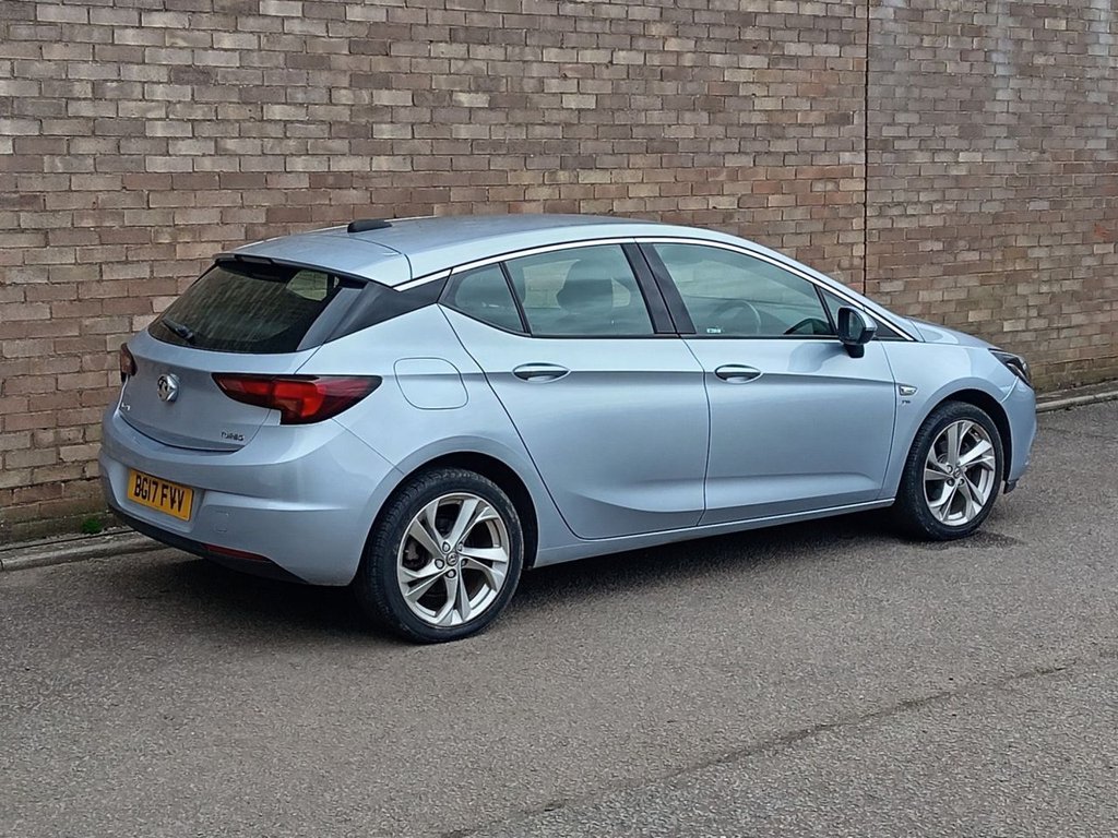 Used Vauxhall Astra 2017 for sale - 77692818: Photo 3