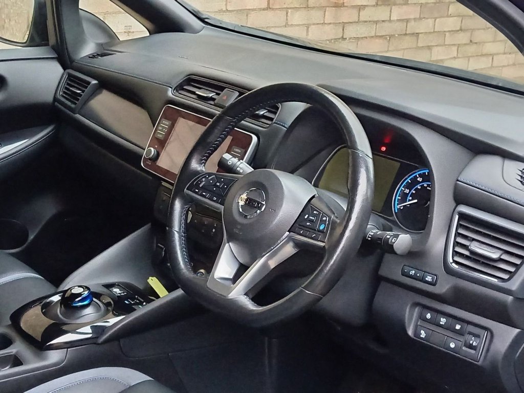 Used Nissan Leaf 2020 for sale - 76541971: Photo 3