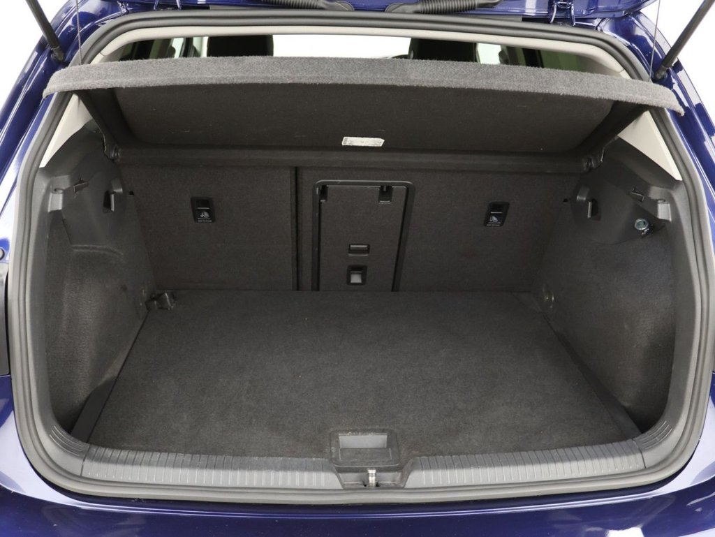 Used Volkswagen Golf 2020 for sale - 77806301: Photo 27