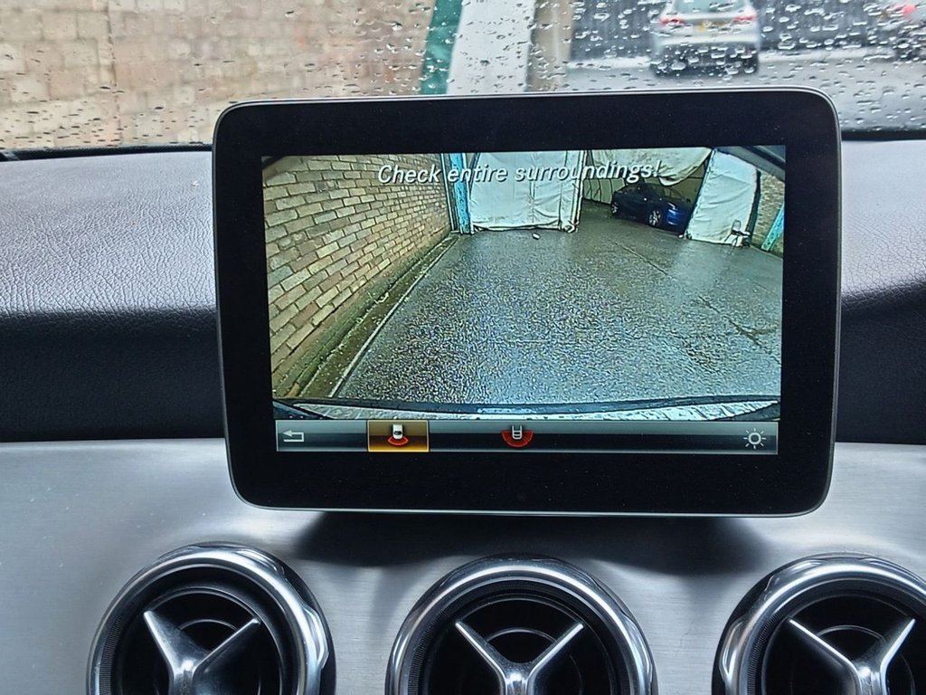 Used Mercedes-Benz GLA 2018 for sale - 77477798: Photo 2