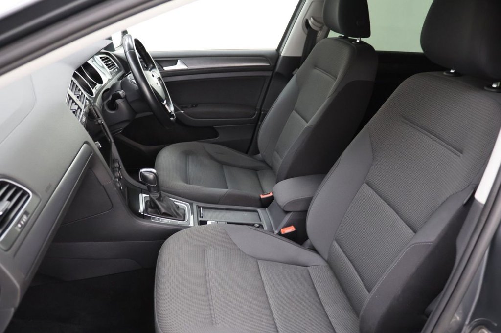 Used Volkswagen Golf 2020 for sale - 76581988: Photo 22