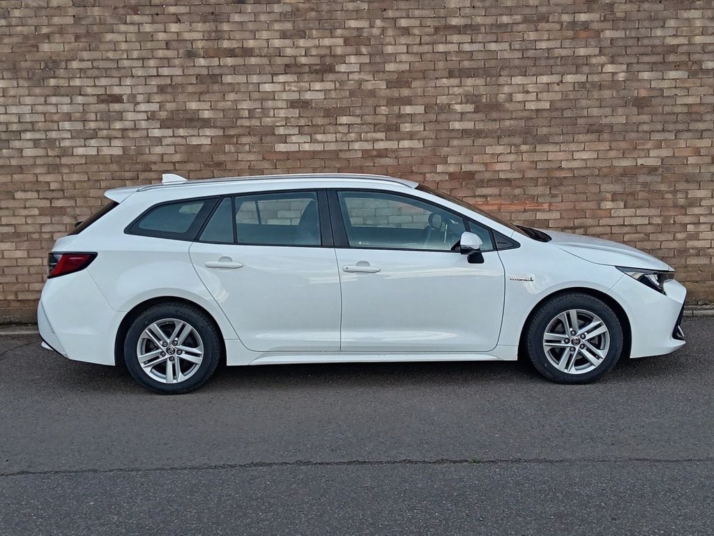 Used Toyota Corolla 2021 for sale - 76542125: Photo 3