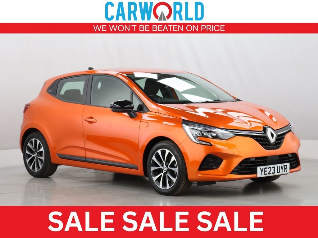 Used Renault Clio 2023 for sale - 76542151: Photo 1