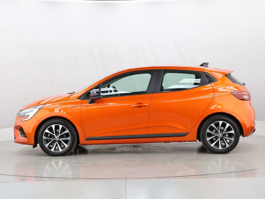 Used Renault Clio 2023 for sale - 76542151: Photo 6