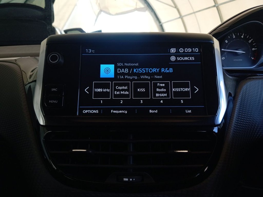 Used Peugeot 208 2019 for sale - 77945377: Photo 10