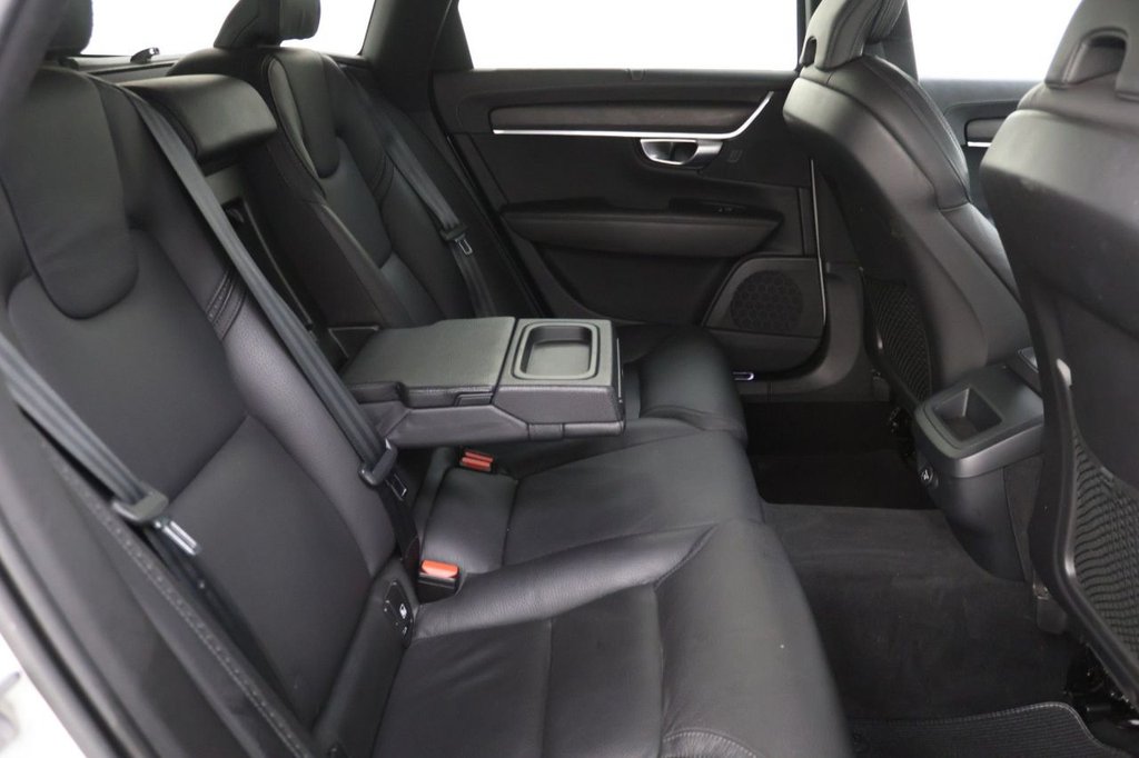 Used Volvo V90 Cross Country 2019 for sale - 77188193: Photo 17