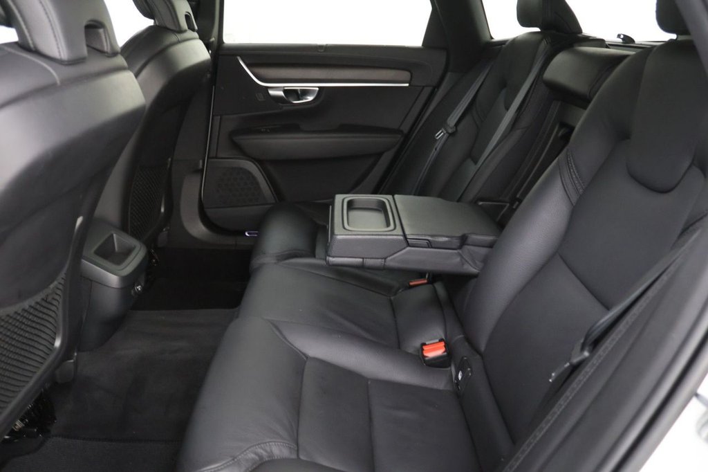 Used Volvo V90 Cross Country 2019 for sale - 77188193: Photo 21