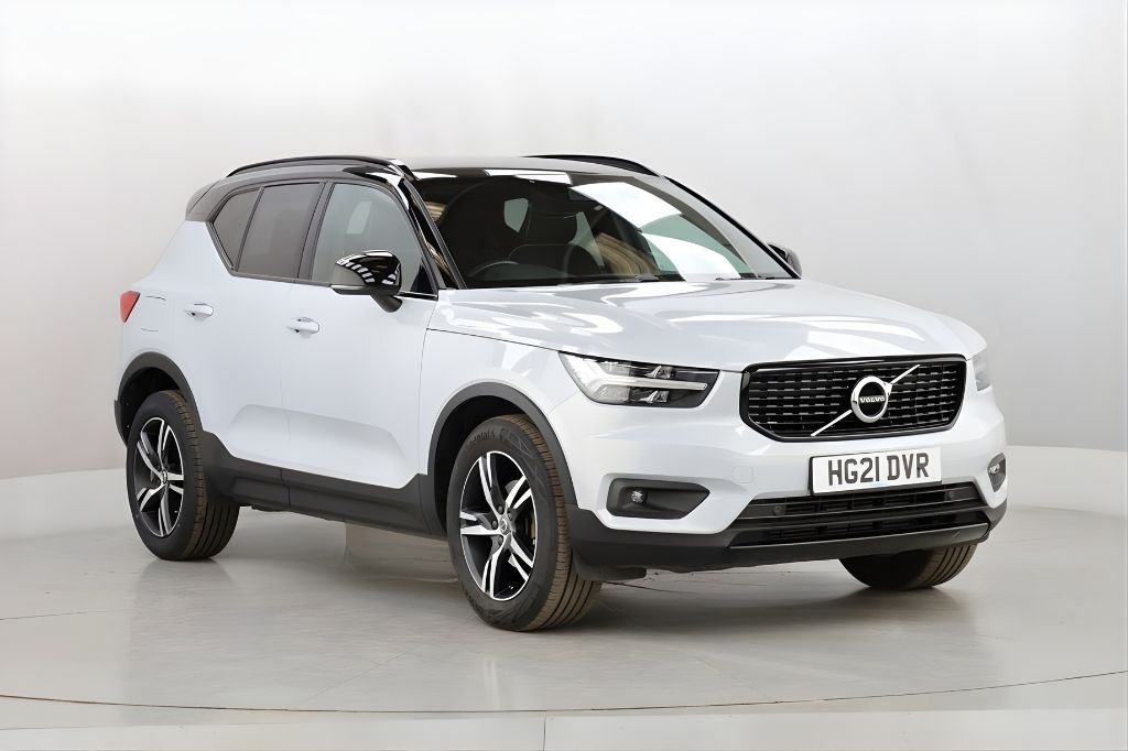 Used Volvo XC40 2021 for sale - 77483528: Photo 2