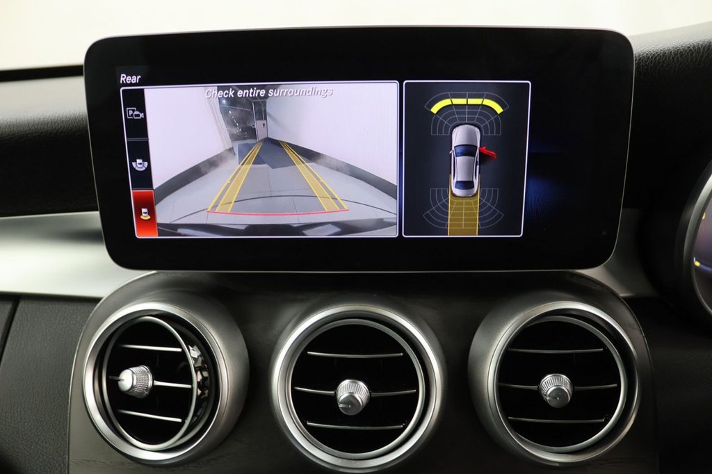 Used Mercedes-Benz C Class 2019 for sale - 76724440: Photo 17