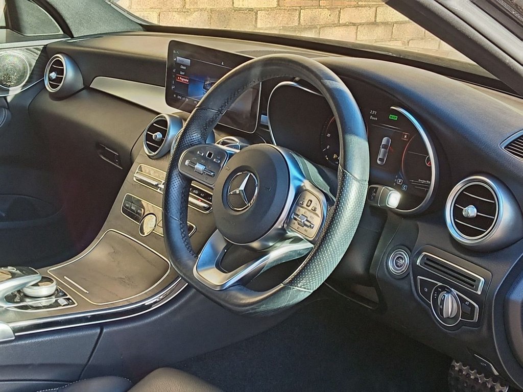 Used Mercedes-Benz C Class 2019 for sale - 76724440: Photo 5