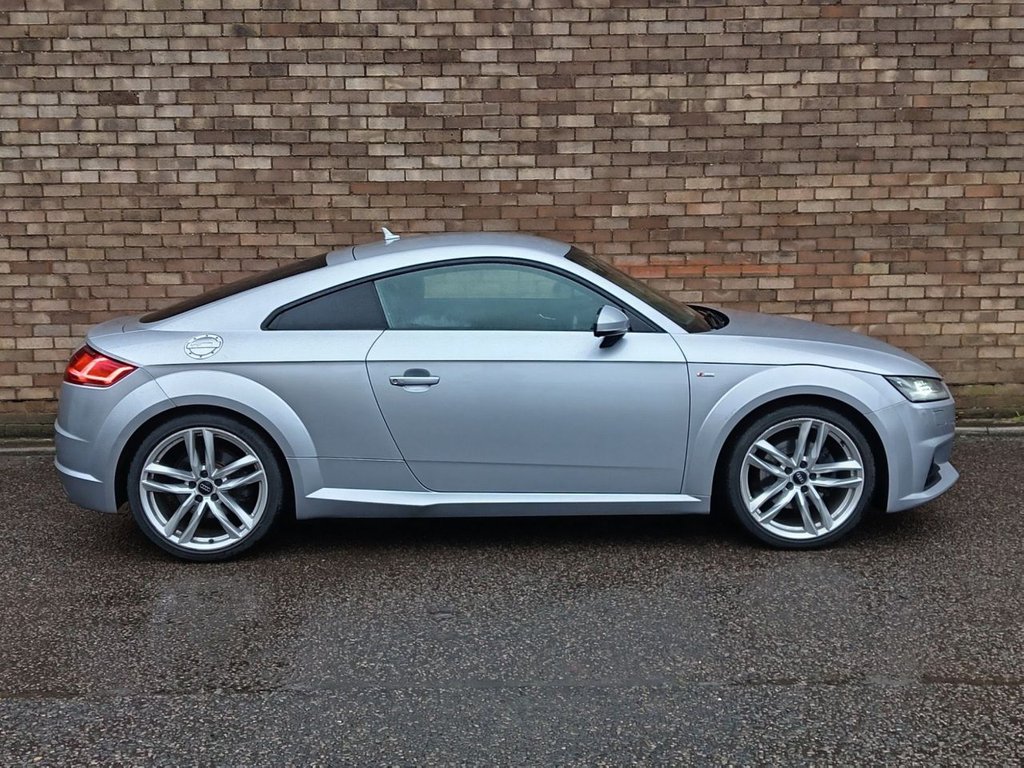 Used Audi TT 2015 for sale - 76768207: Photo 2