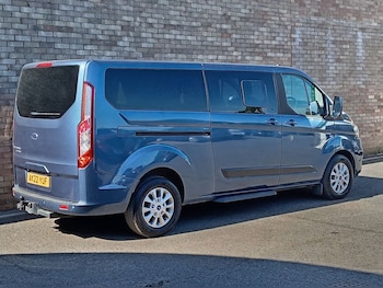 Used Ford Tourneo Custom 2022 for sale - 79046164: Photo