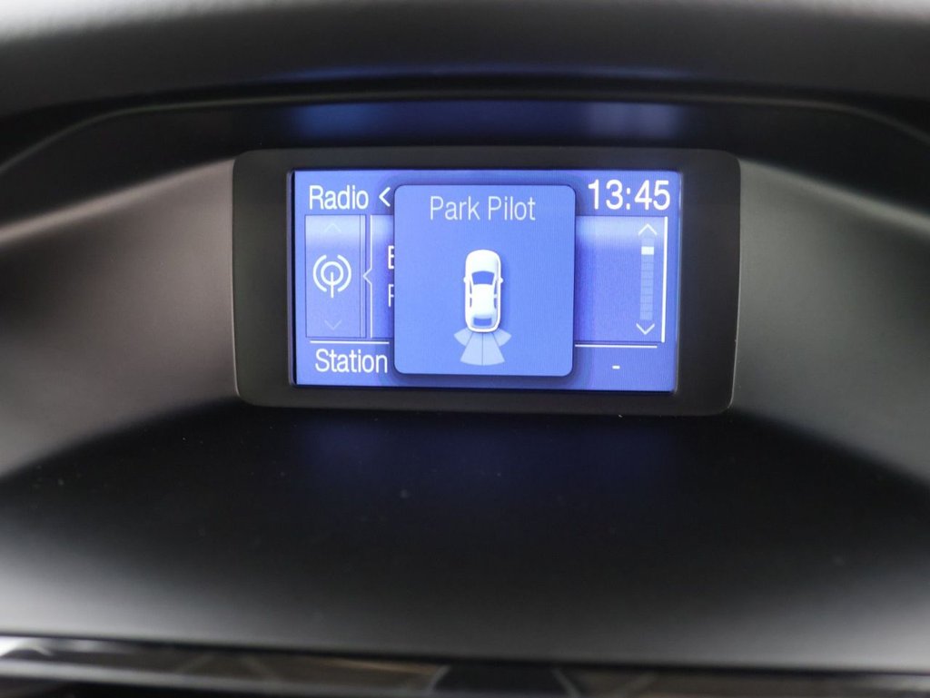 Used Ford Focus 2013 for sale - 77621125: Photo 14