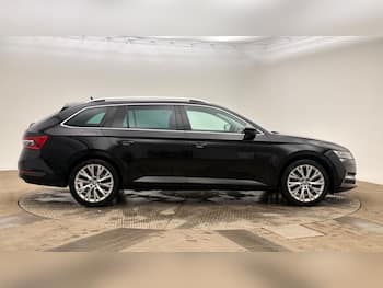 Used Skoda Superb 2022 for sale - 79875944: Photo