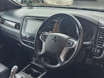Used Mitsubishi Outlander 2021 for sale - 79737890: Photo