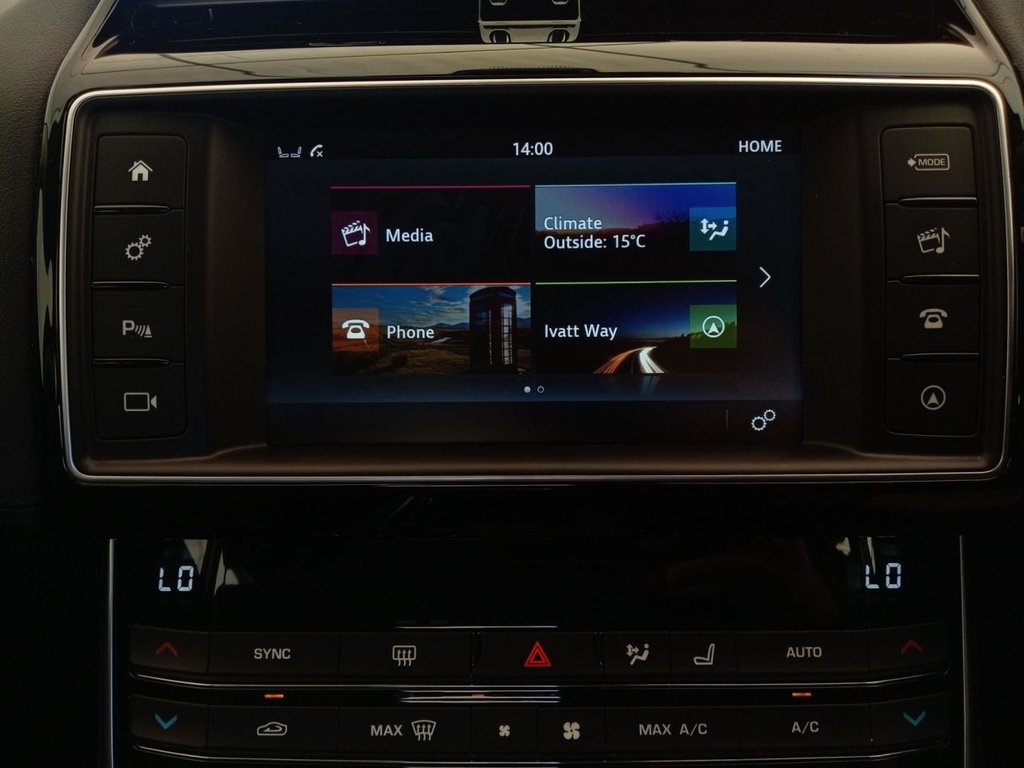 Used Jaguar XE 2018 for sale - 77879494: Photo 11