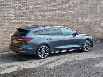 Used Ford Focus 2023 for sale - 79023114: Photo