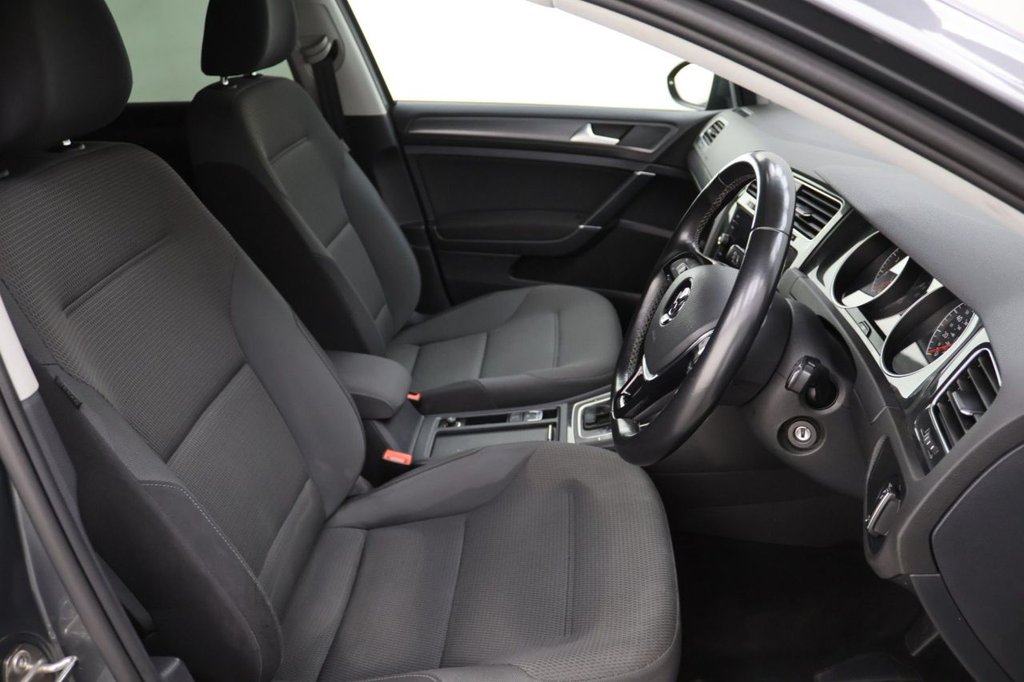 Used Volkswagen Golf 2020 for sale - 77313155: Photo 12