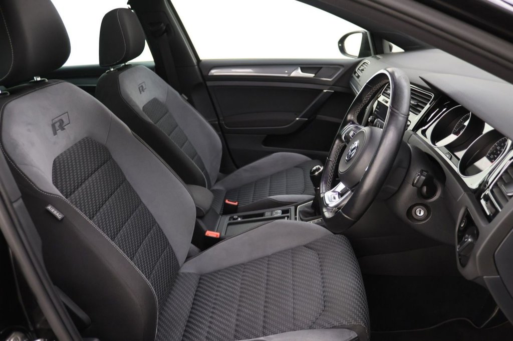 Used Volkswagen Golf 2020 for sale - 77820625: Photo 12