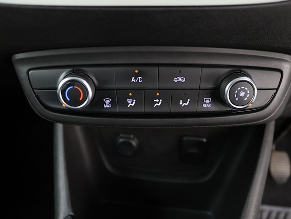 Used Vauxhall Crossland X 2020 for sale - 76301172: Photo 14