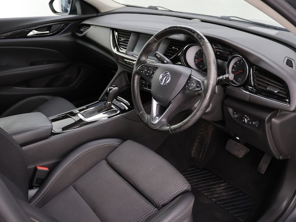 Used Vauxhall Insignia 2020 for sale - 76301171: Photo 12