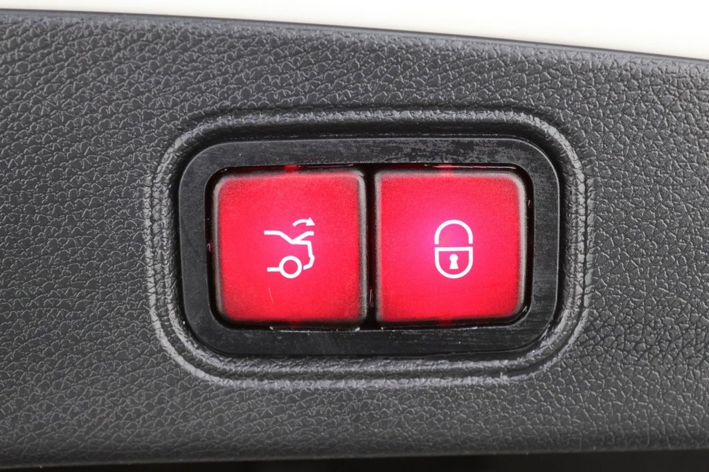 Used Mercedes-Benz E Class 2018 for sale - 78017232: Photo 29