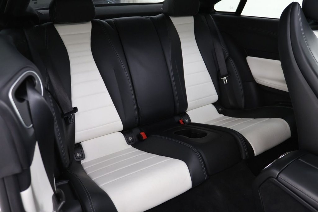 Used Mercedes-Benz E Class 2018 for sale - 78017232: Photo 4