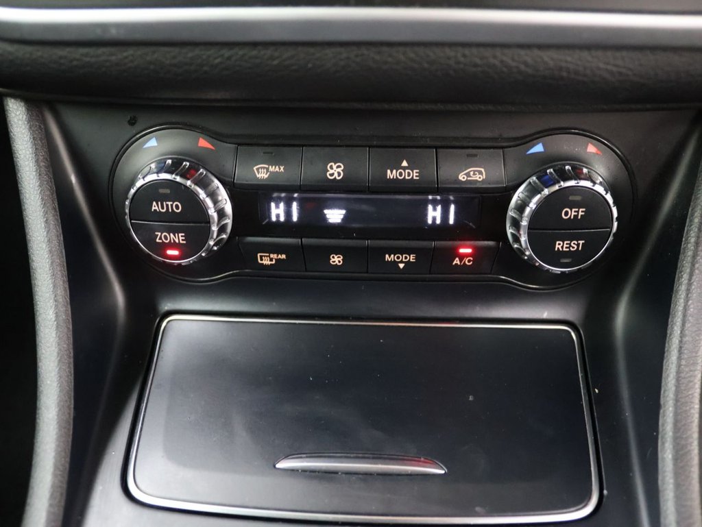 Used Mercedes-Benz GLA 2018 for sale - 76301175: Photo 14